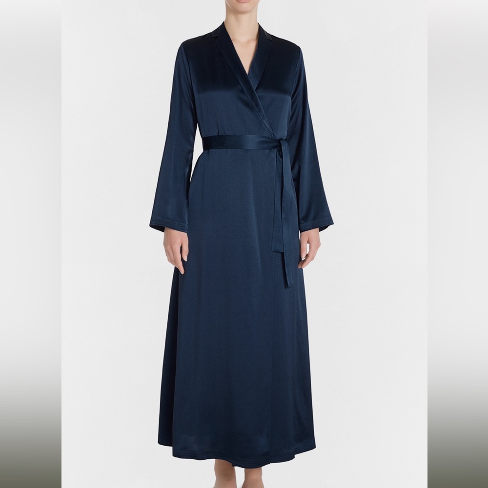New La Perla  SILK Navy Blue Women's Robe
